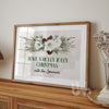 Personalised Holly Jolly Christmas Sign – Custom Family Name Christmas Wall Art – Rustic Green Farmhouse Holiday Decor Print
