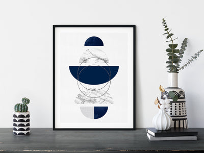marble and navy blue circle print